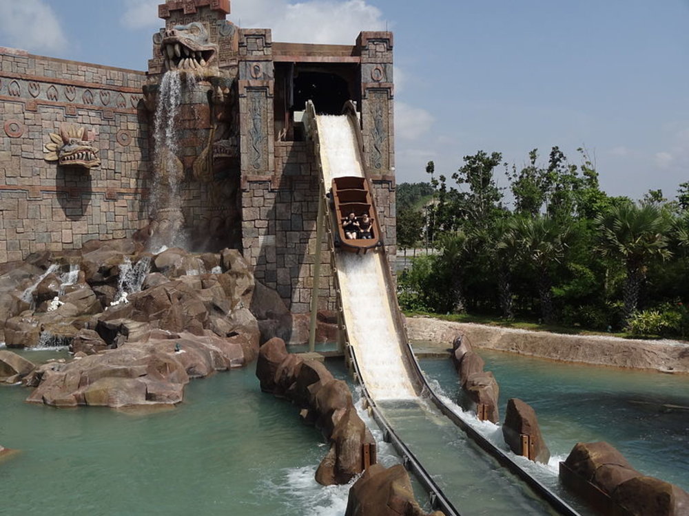 LEGOLAND MY Dino Island