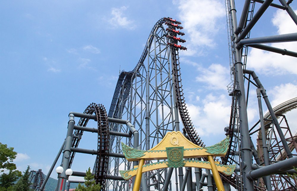 富士急樂園雲霄飛車Eejanaika