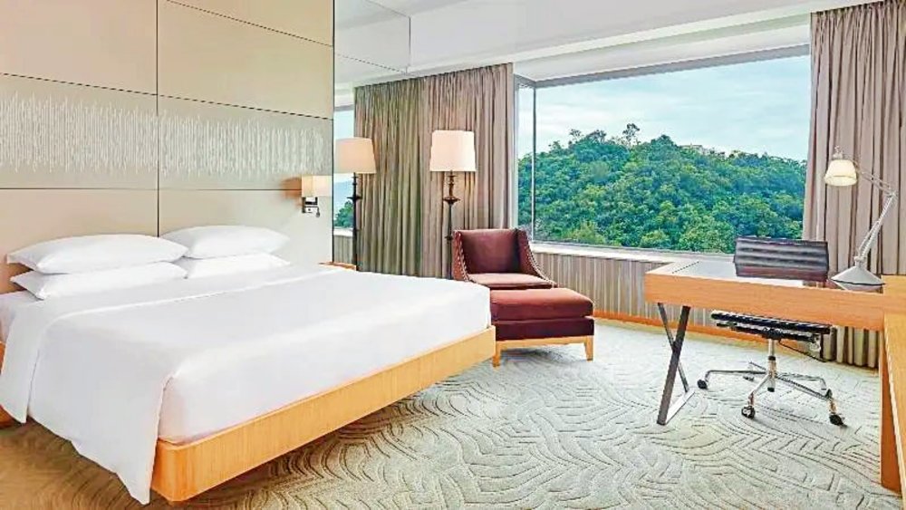 hotels in hong kong