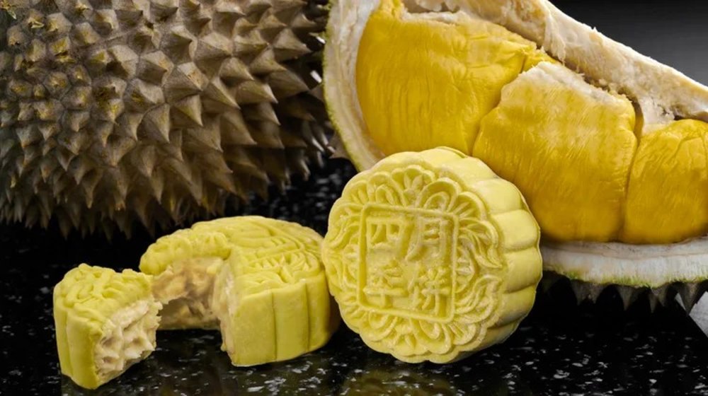 four season durian mooncake