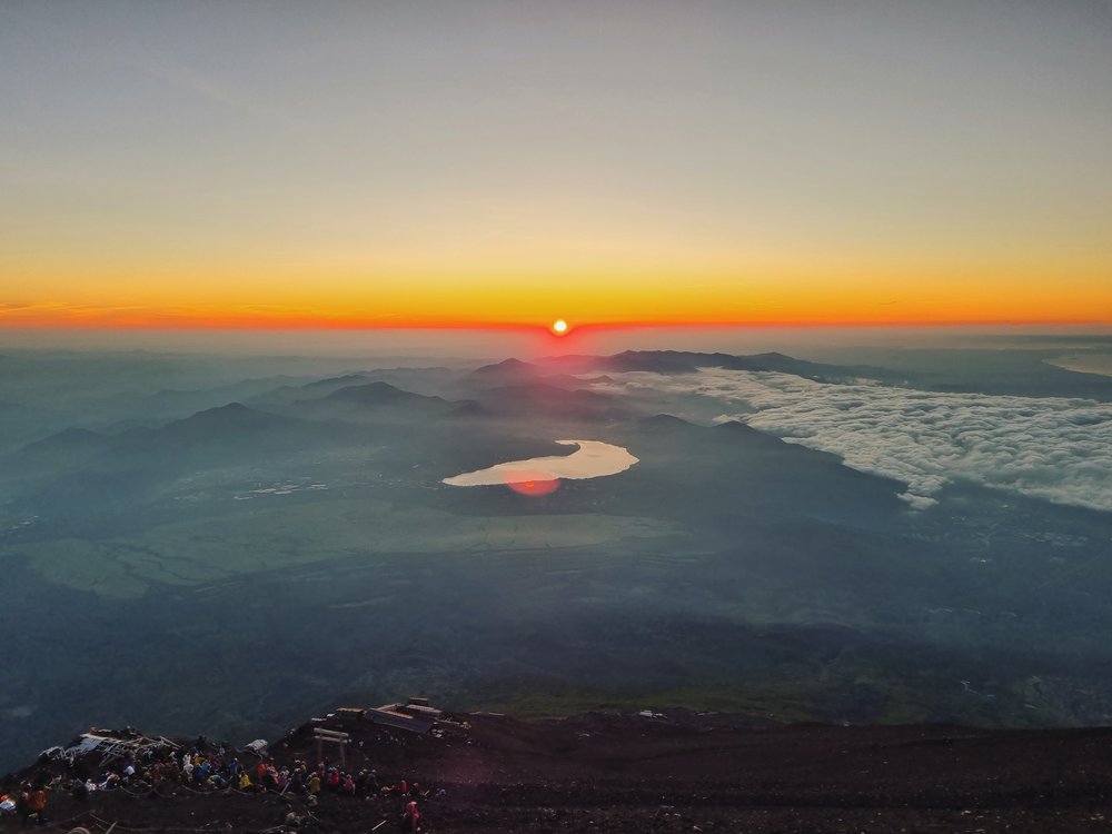 sunset view from mt fuji