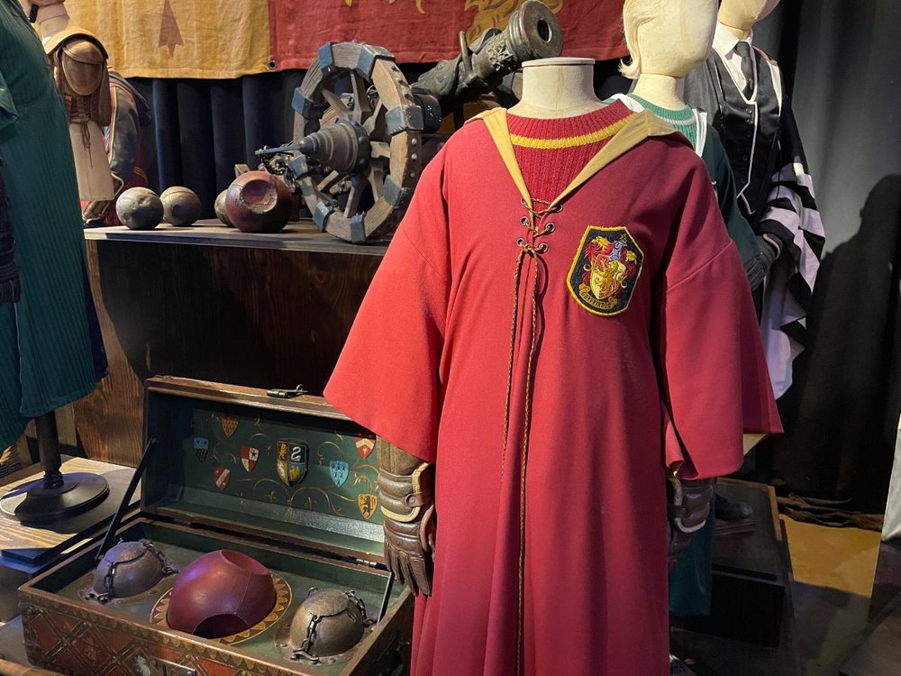 warner bros. harry potter quidditch uniform