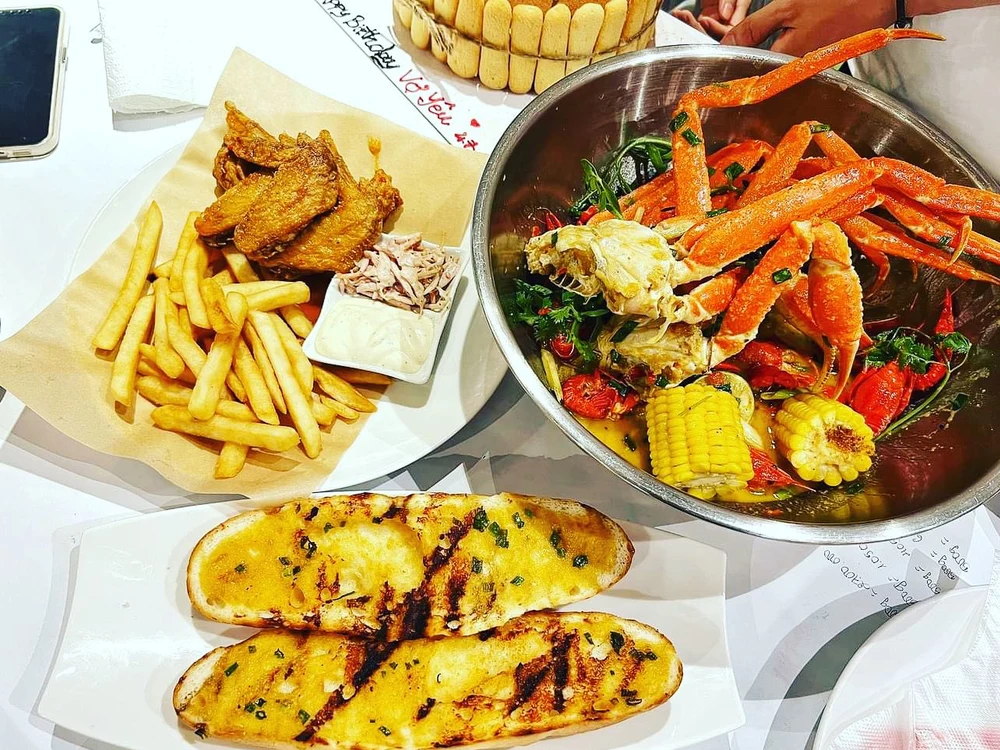 Crab House Phú Quốc - Nhà Ghẹ Phú Quốc