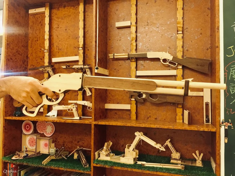 Different DIY wood crafts