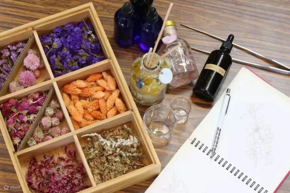 Different scent in a box