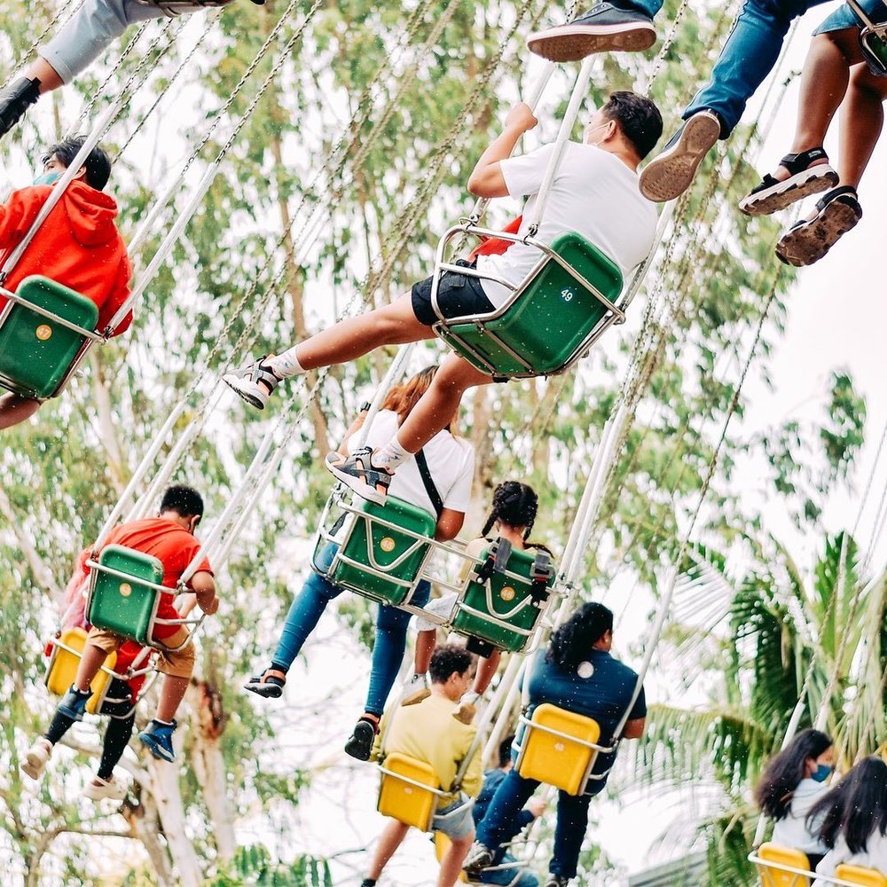 Visitors wearing shoes