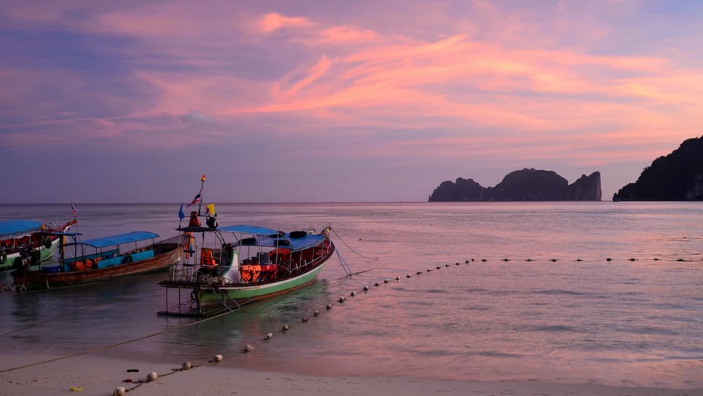 Straight out of a movie! Image credits: Jonny Clow on Unsplash