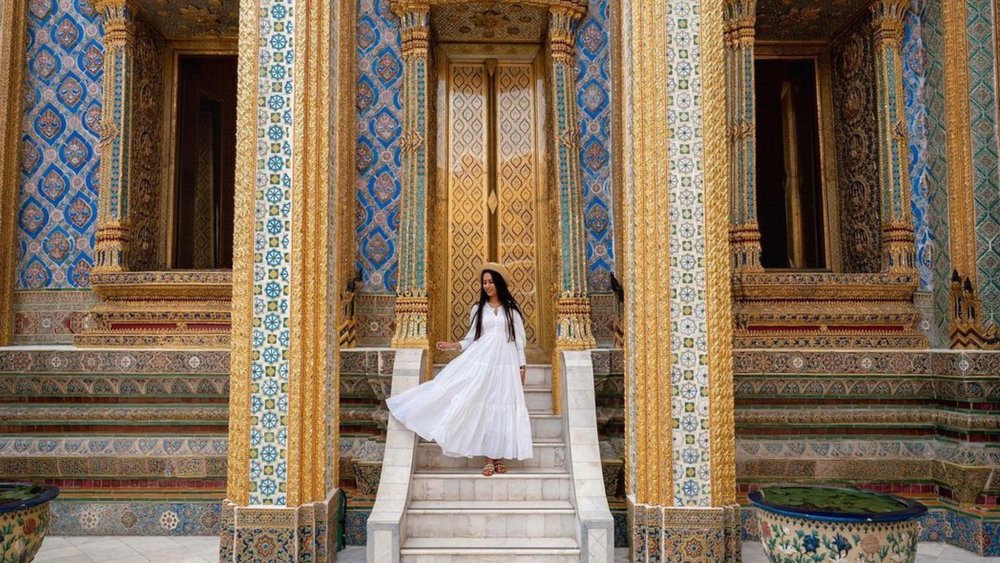 Strike a pose by the beautiful Grand Palace! Credits to @travelwithcg on Instagram