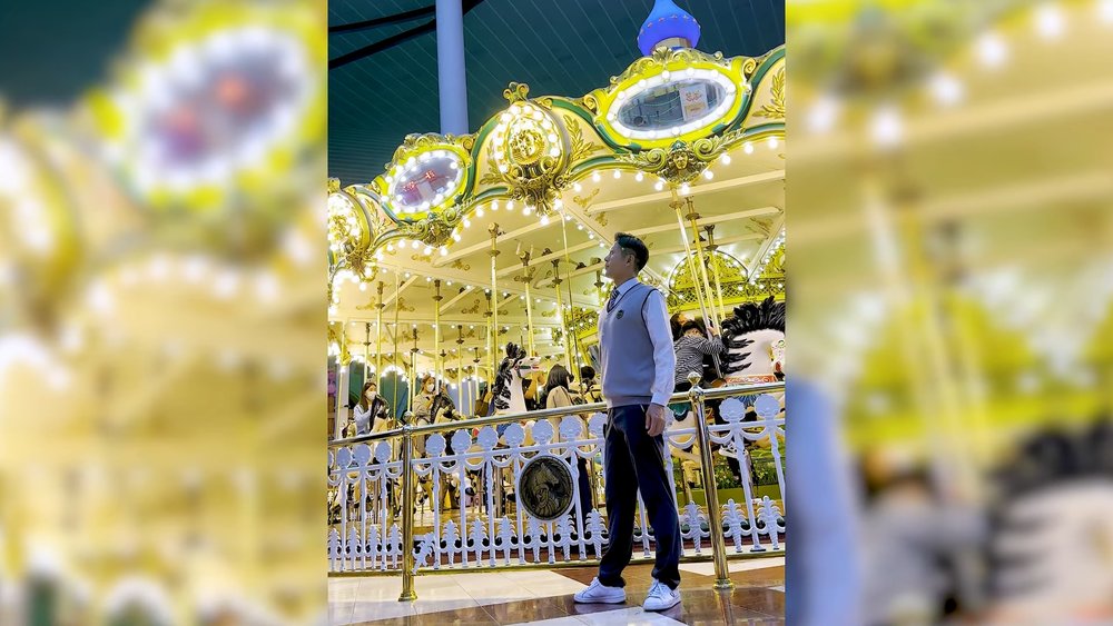 251 lotte world carousel photo