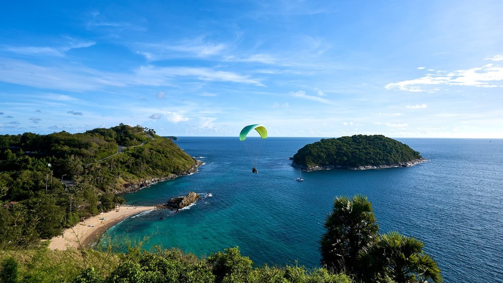 Adventure meets paradise on this summer cruise through Khao Ping Kan. Credits: @yakfarmer on Unsplash