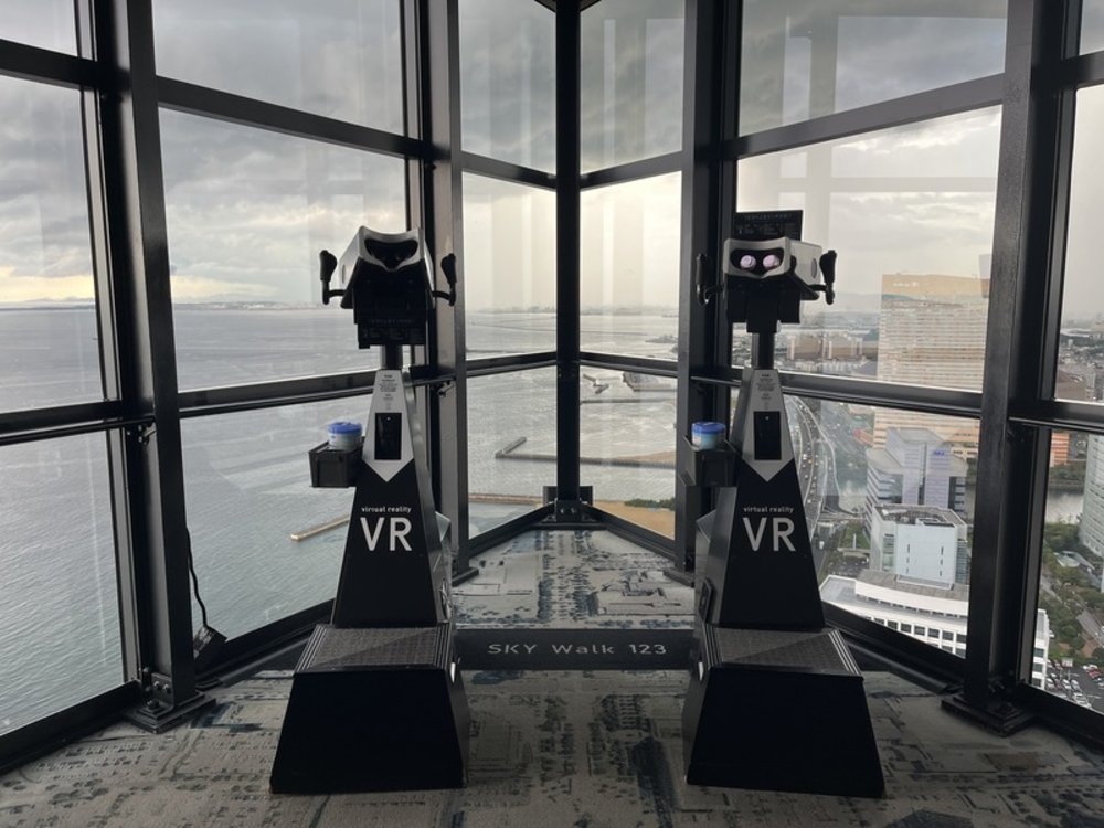 福岡塔三角窗景