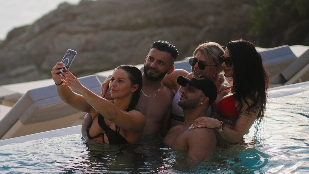 Celebrate special moments with friends and loved ones at Fuga Beach Club. Credits to @fugabeachclub on Instagram