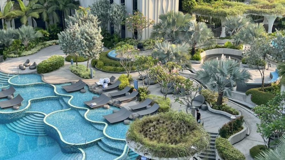 Looks like a vacay in Greece! Image credits to Klook