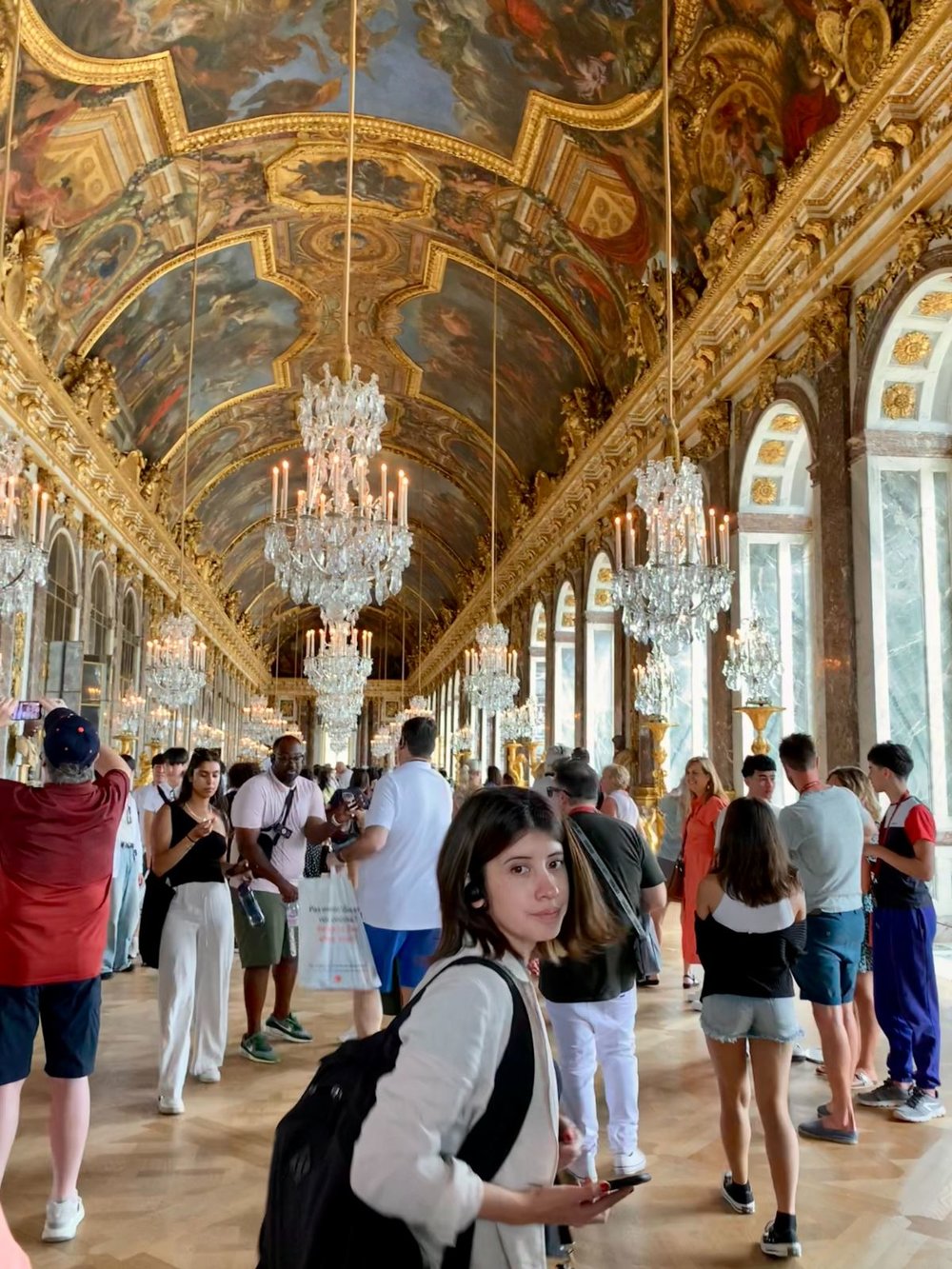 ヴェルサイユ宮殿　天井画とシャンデリア