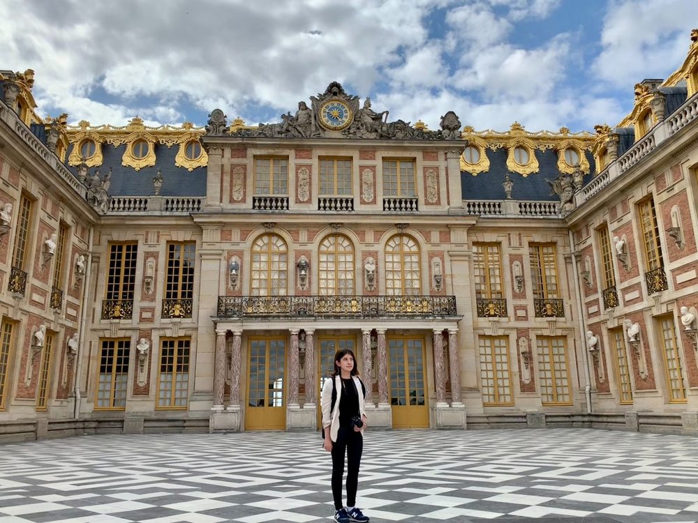 ヴェルサイユ宮殿　時計の前正面