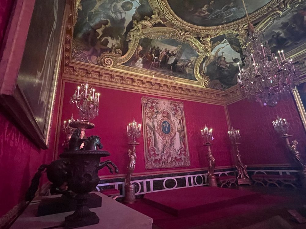 ヴェルサイユ宮殿　アポロの部屋