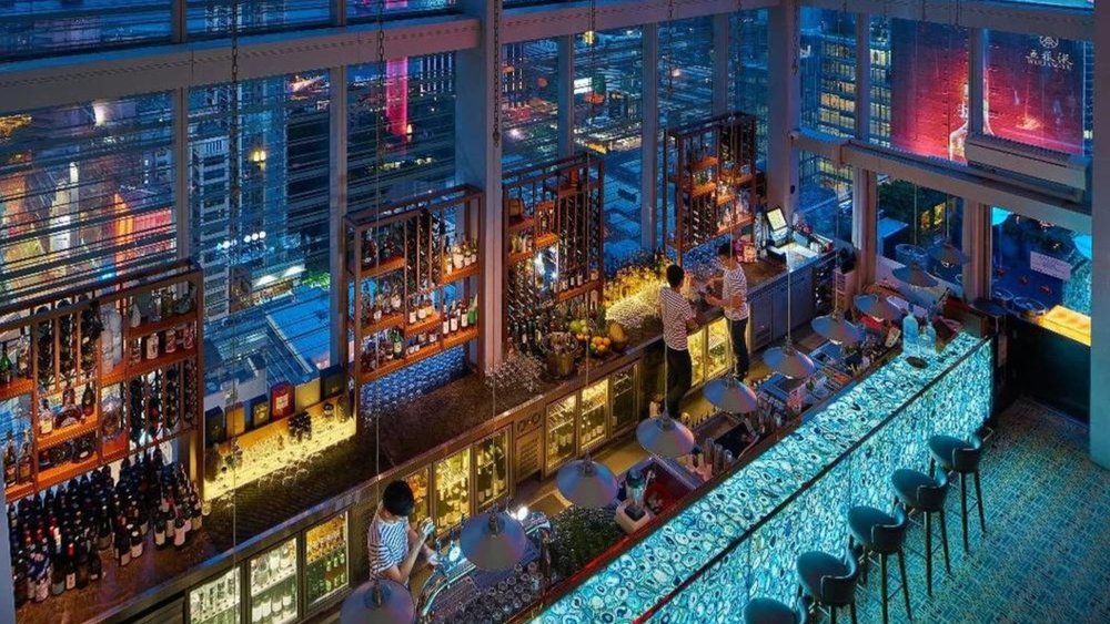 The floor-to-ceiling windows are a great plus for this bar! Image credit to Eyebar on Facebook