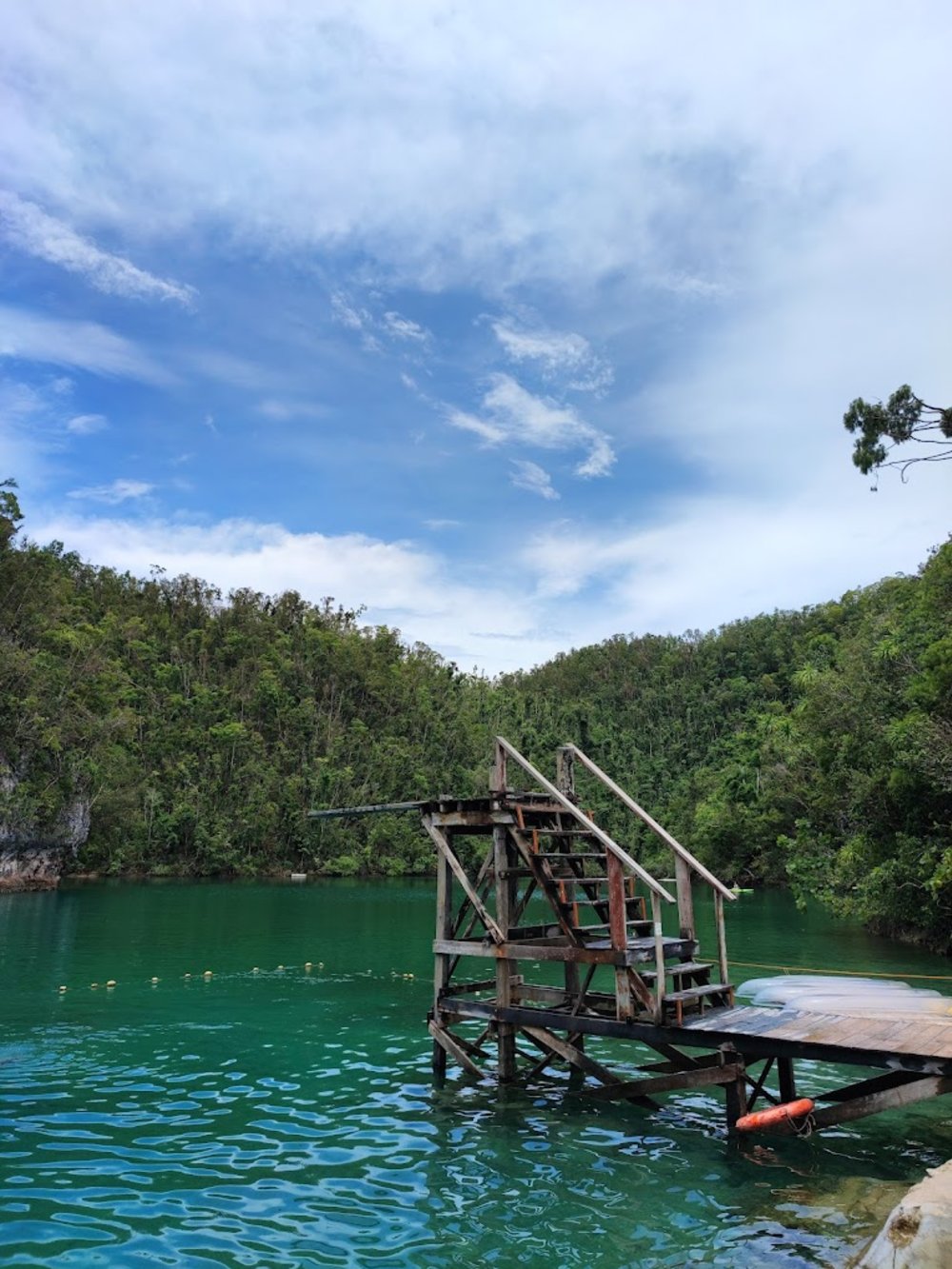 Sugba Lagoon Cliff side