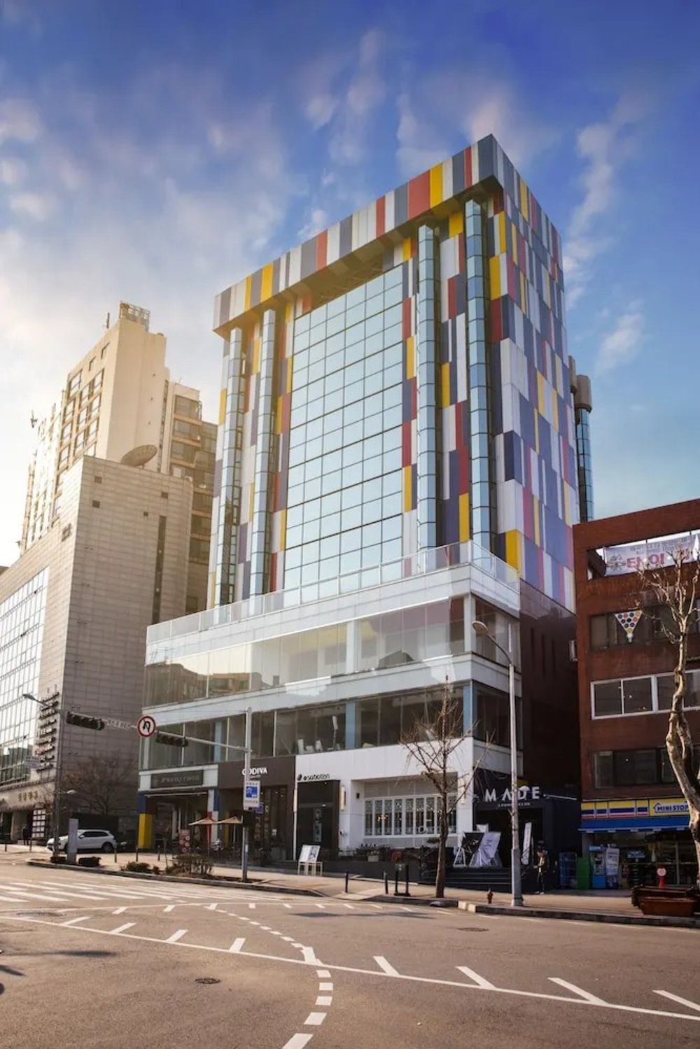 Imperial Palace Boutique Hotel facade