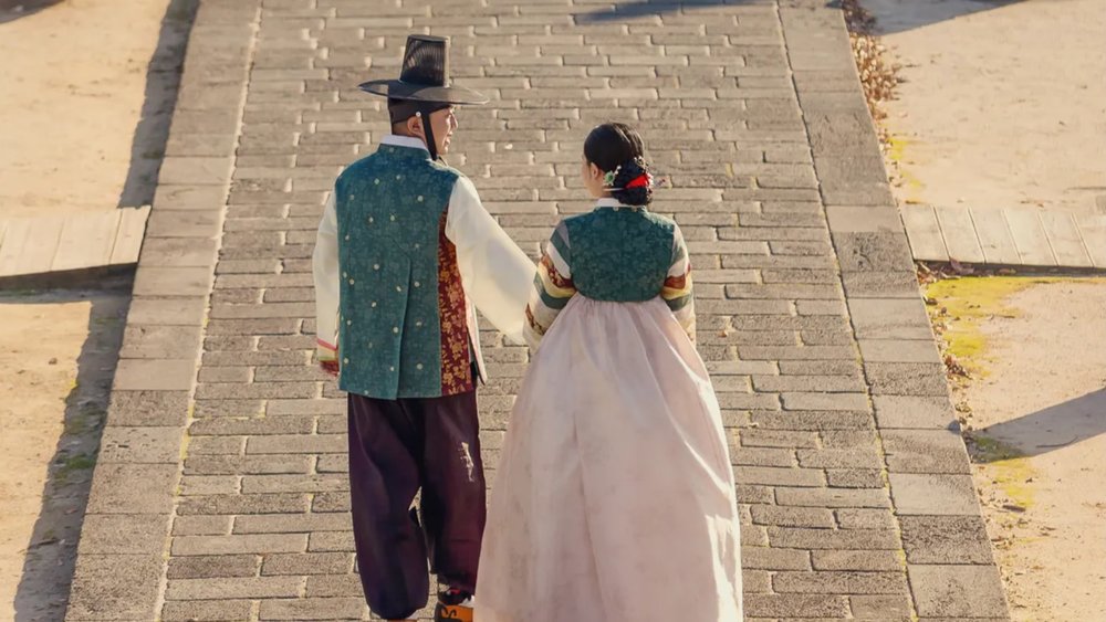 Hanbok Rental and Photoshoot Experience