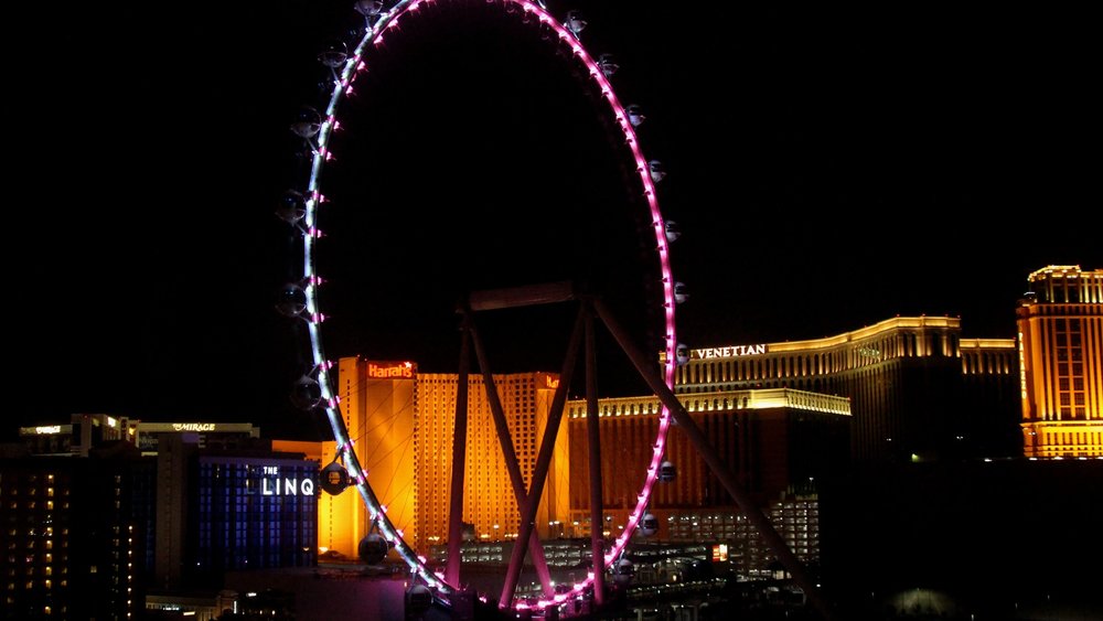 Take a spin on the High Roller