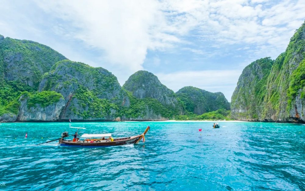 Check-in Quần Đảo Phi Phi Nổi Tiếng Phuket