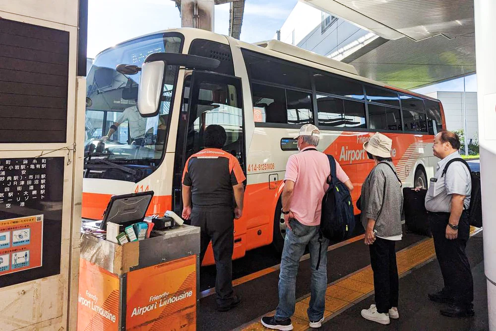 Haneda Airport Limousine Bus