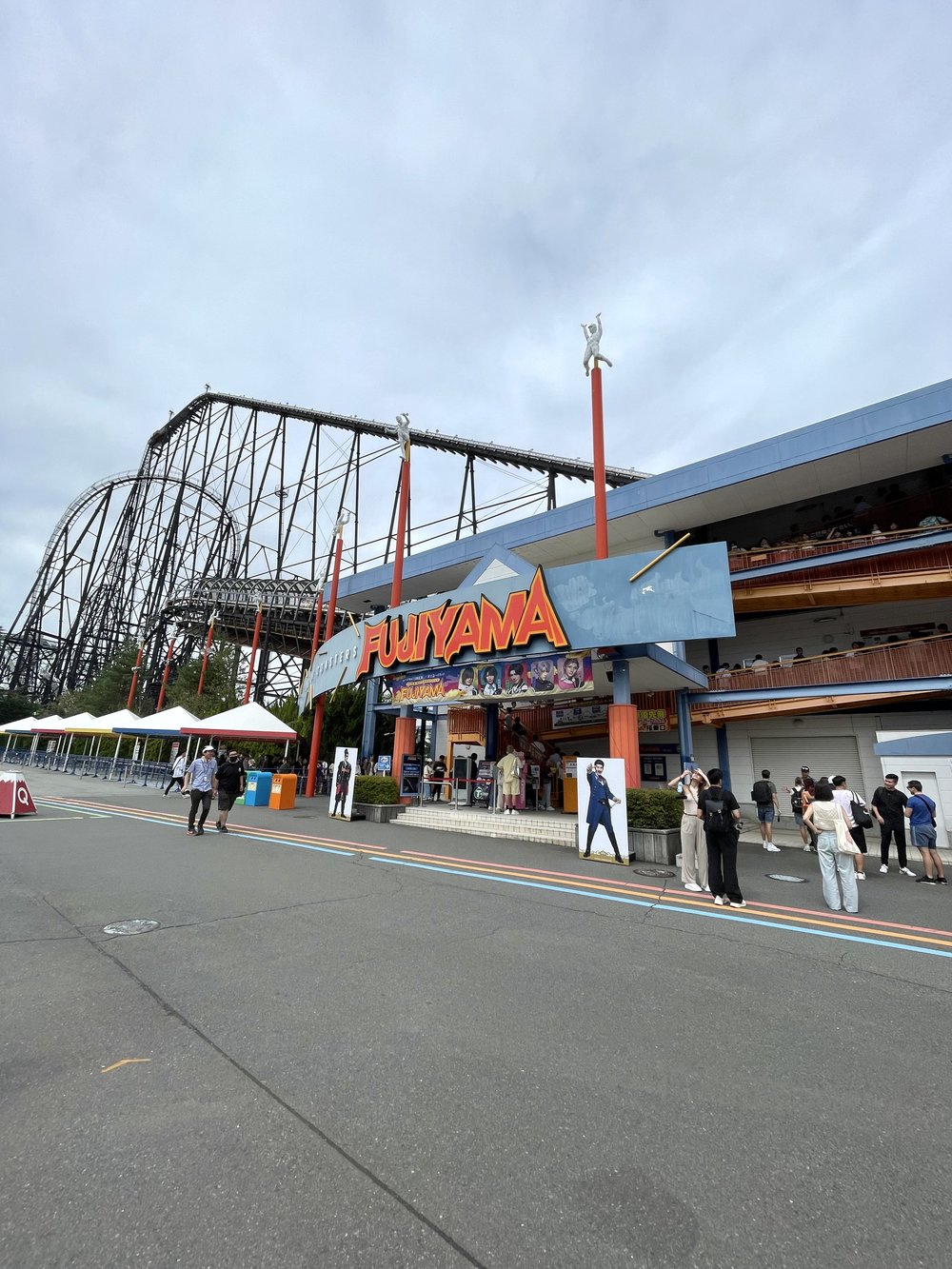 front part of Fujiyama King of Coasters