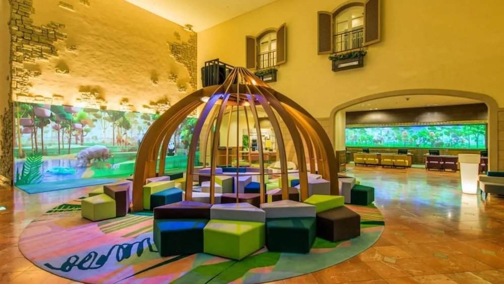 Stay at the Oriental Hotel to enjoy proximity to Tokyo Disney and heaps of famous attractions!  Credits: Klook