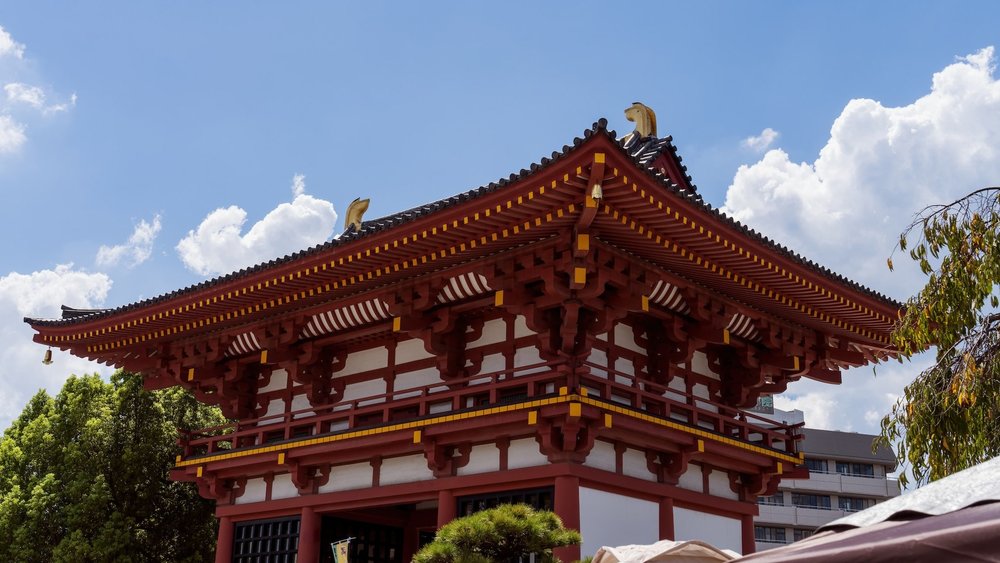 A temple so pretty, you'd end up sighing, "What a stunner."  Credits: Pourya Gohari from Unsplash