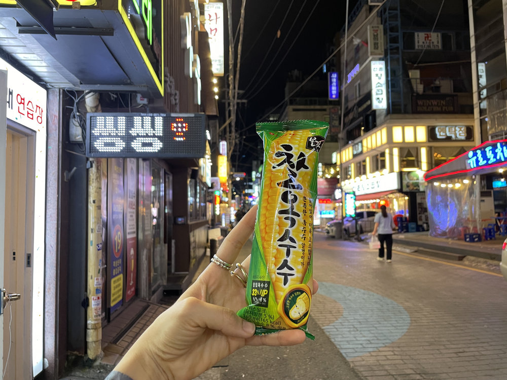 韓国　トウモロコシアイス