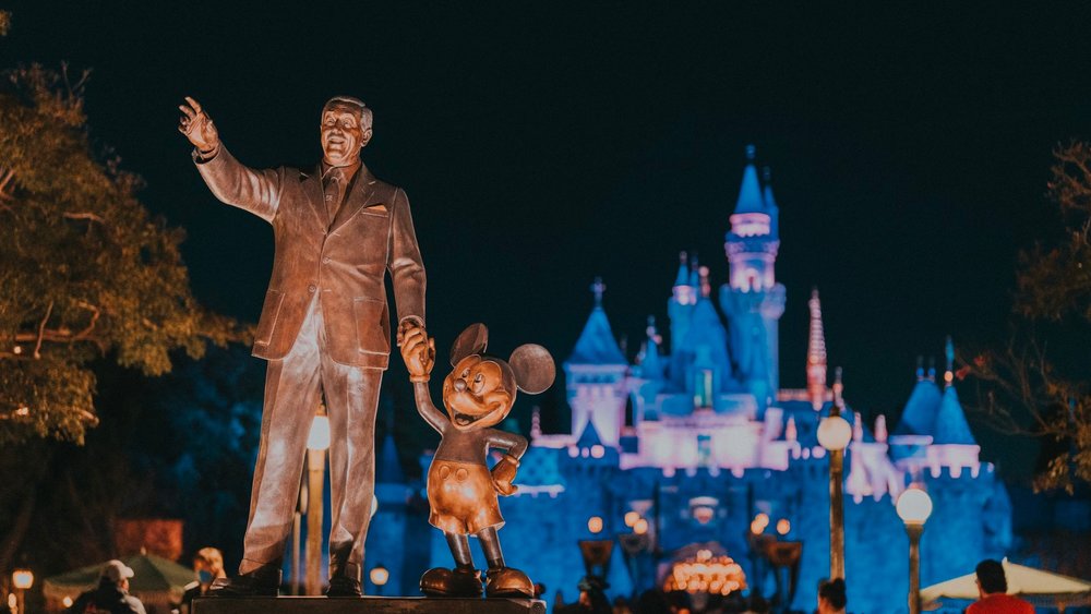The magic awaits you at Disneyland Park!  Credits: @kalebtapp on Unsplash