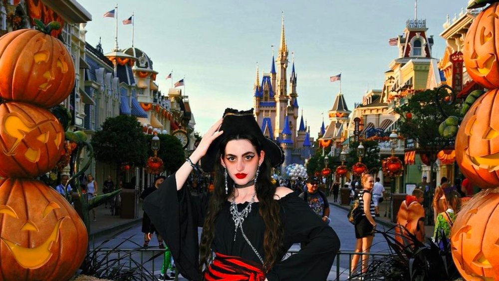 Disney's Grand Halloween Tour: 5 Parks, 1 Spooktacular Adventure ...