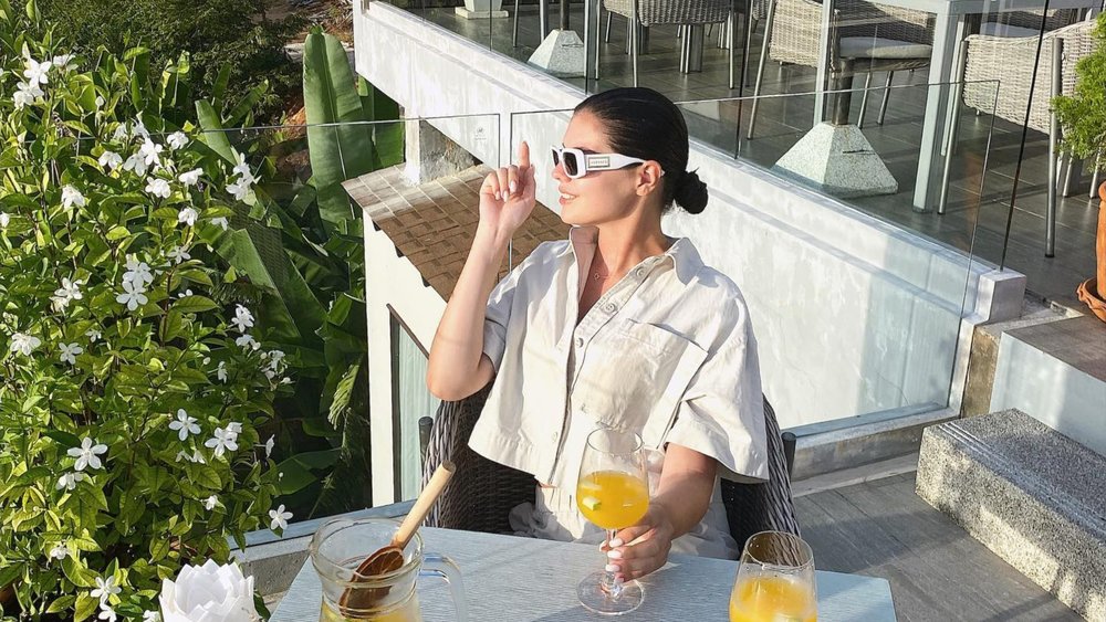 Have a fine time with Sangria wine. Credits to @nastas_golovacheva on Instagram