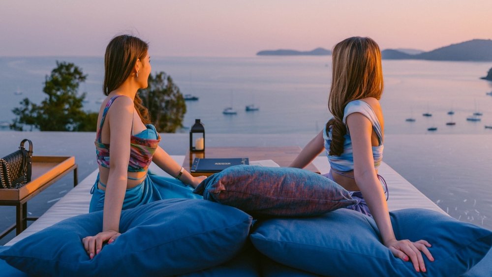 Set the tone for the evening with a bottle of your fave champagne! Credits to @vvillasphuket on Instagram