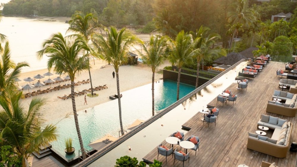 Get a slice of heaven on earth at The Rooftop! Credits to @beachhouselayan on Instagram