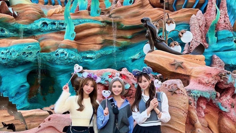 Tokyo DisneySea is the 8th most visited theme park in the world! Credits to @ichijo_rina on Instagram