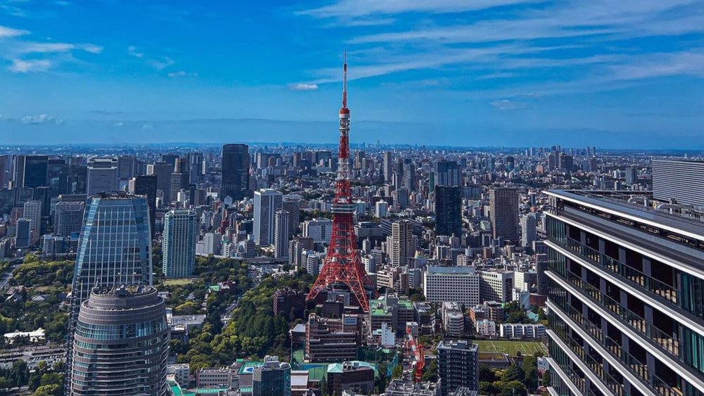 Check out this view from the Andaz Tokyo! Credits to @chaos.so on Instagram