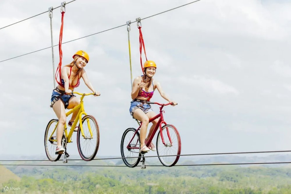 tandem bicycle ride around the Chocolate Hills Complex