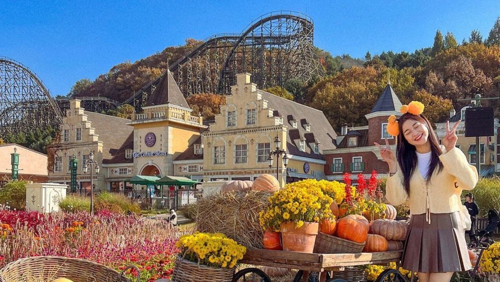 Everland or Neverland? Both are amazing! Image credits to @amelia_tantono on Instagram