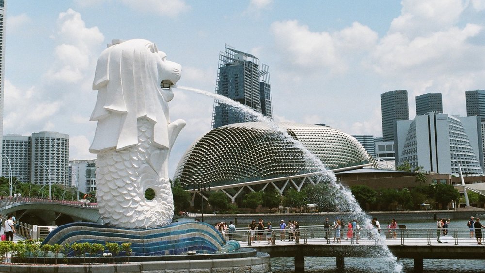 Singapore: A Modern Marvel in Southeast Asia