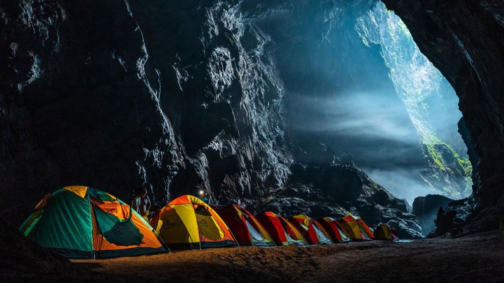 Cắm Trại Qua Đêm Trong Không Gian Độc Đáo