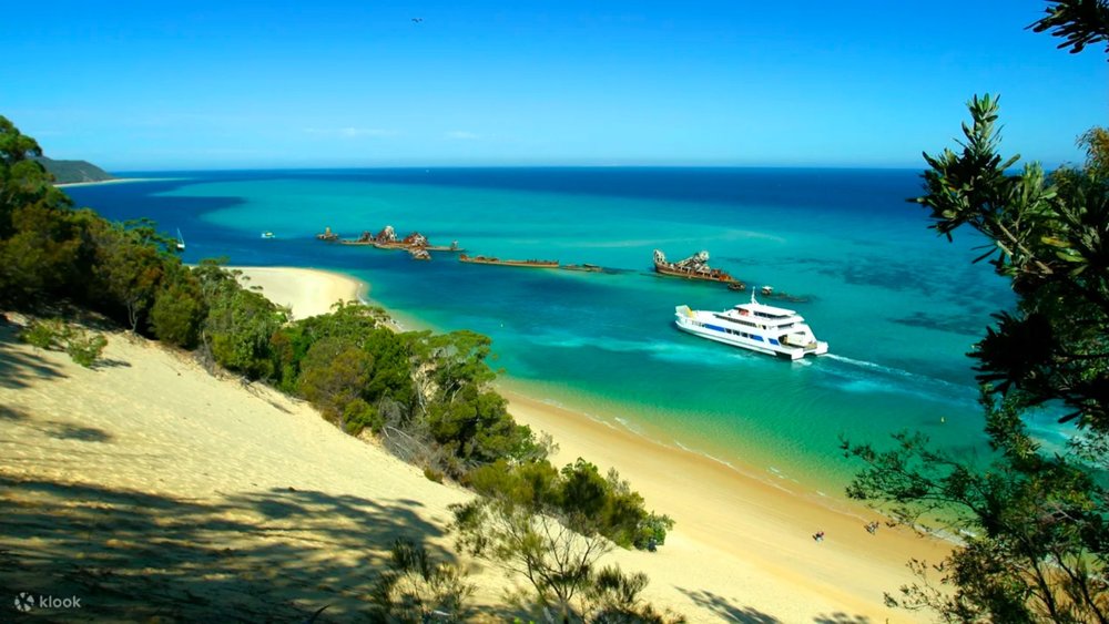 Island Hopping Day Tour in Southern Moreton Bay