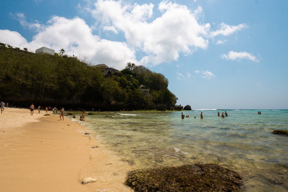 BM MY Pantai Padang Padang Bali