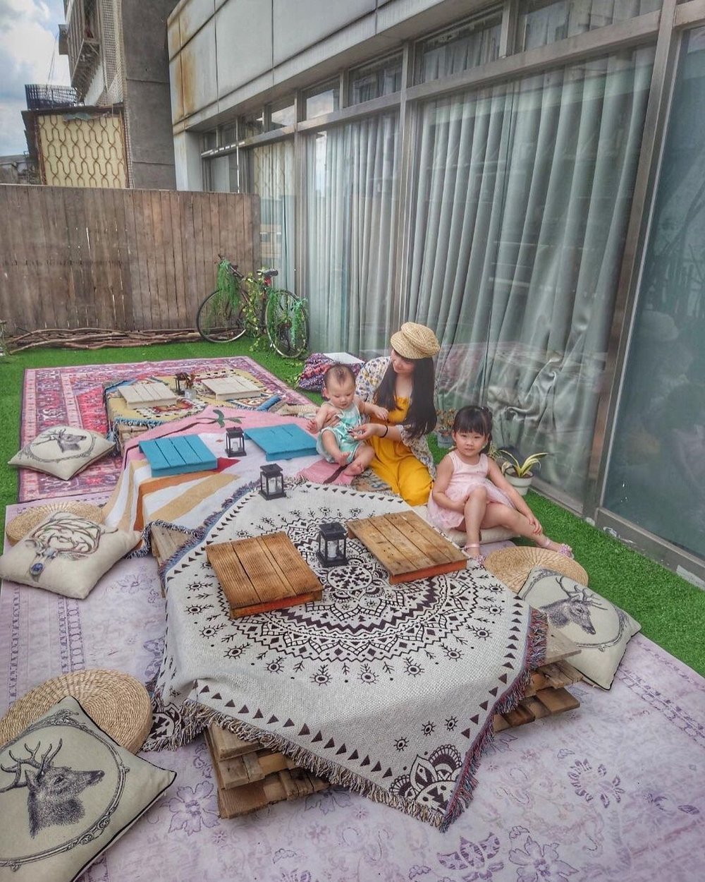 路徒行旅中華館