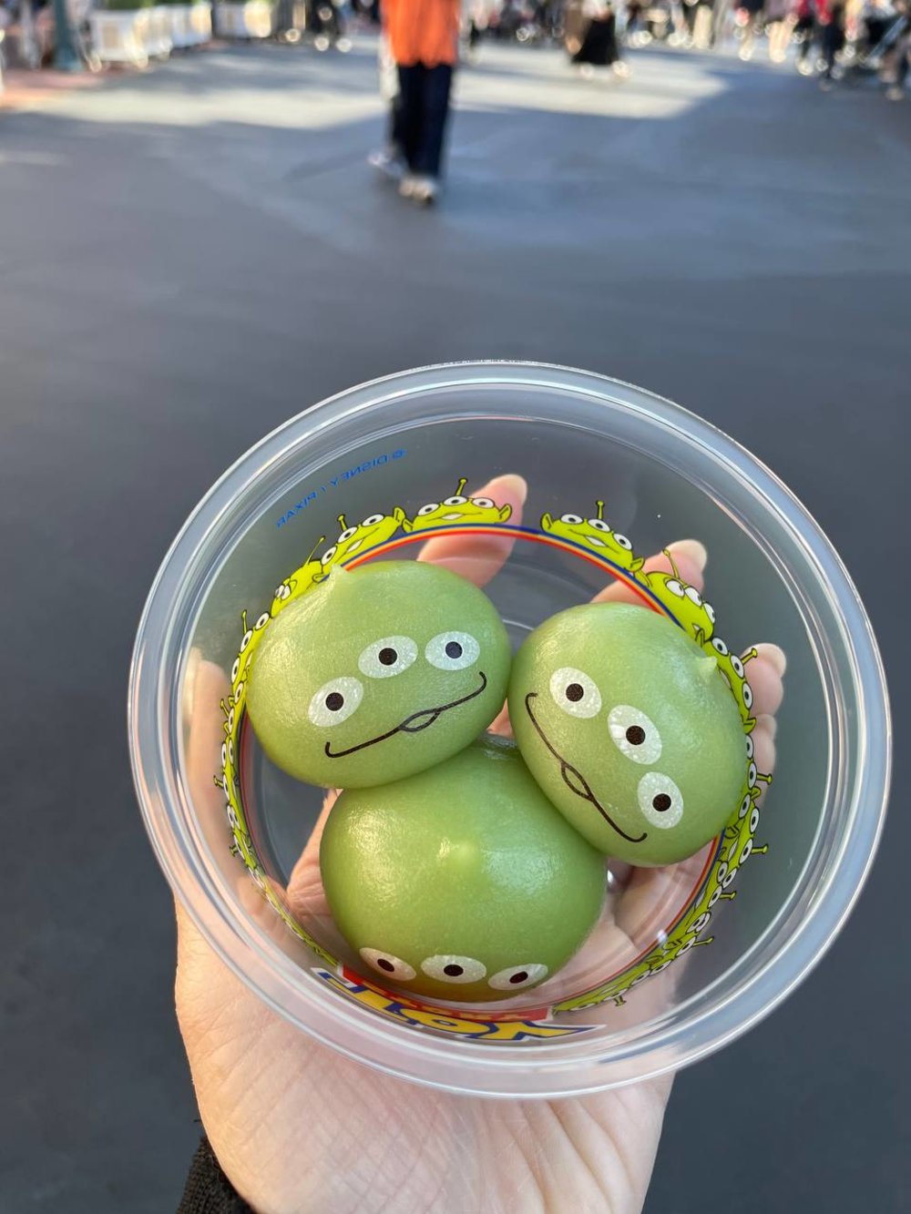 tokyo disneyland alien mochi