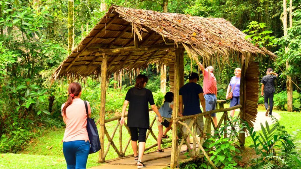 Làng Văn Hóa Mari Mari