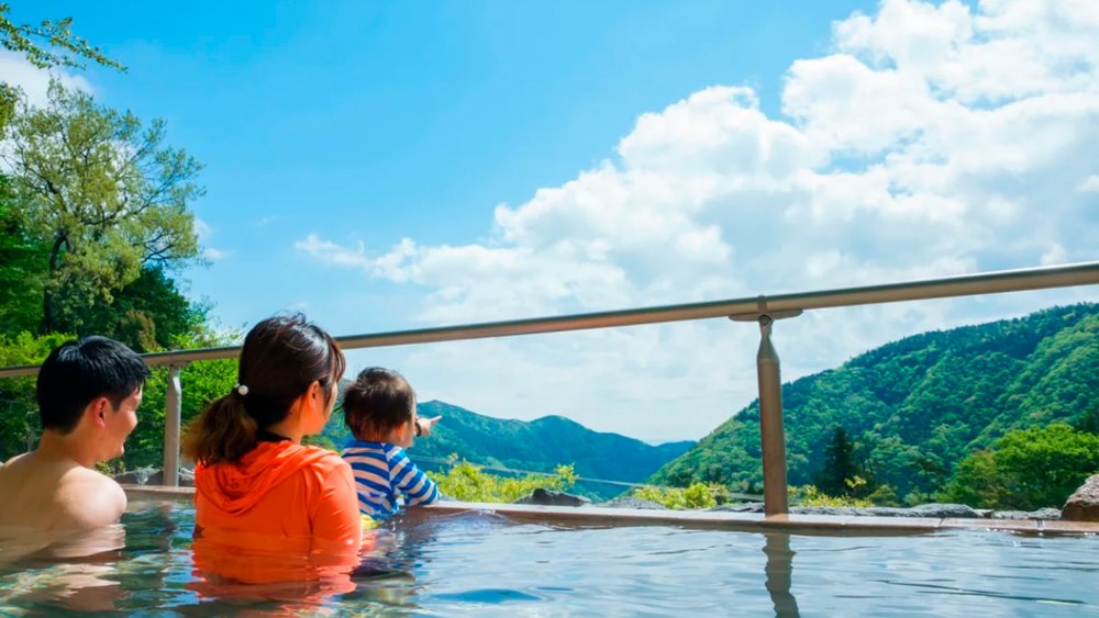 Suối Nước Nóng Ở Hakone