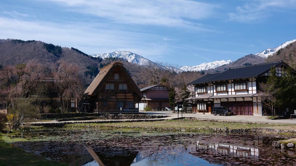 some structures in ogimachi village