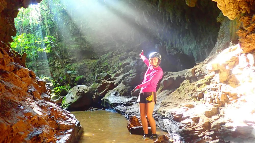 Hang Đá Vôi Ishigaki